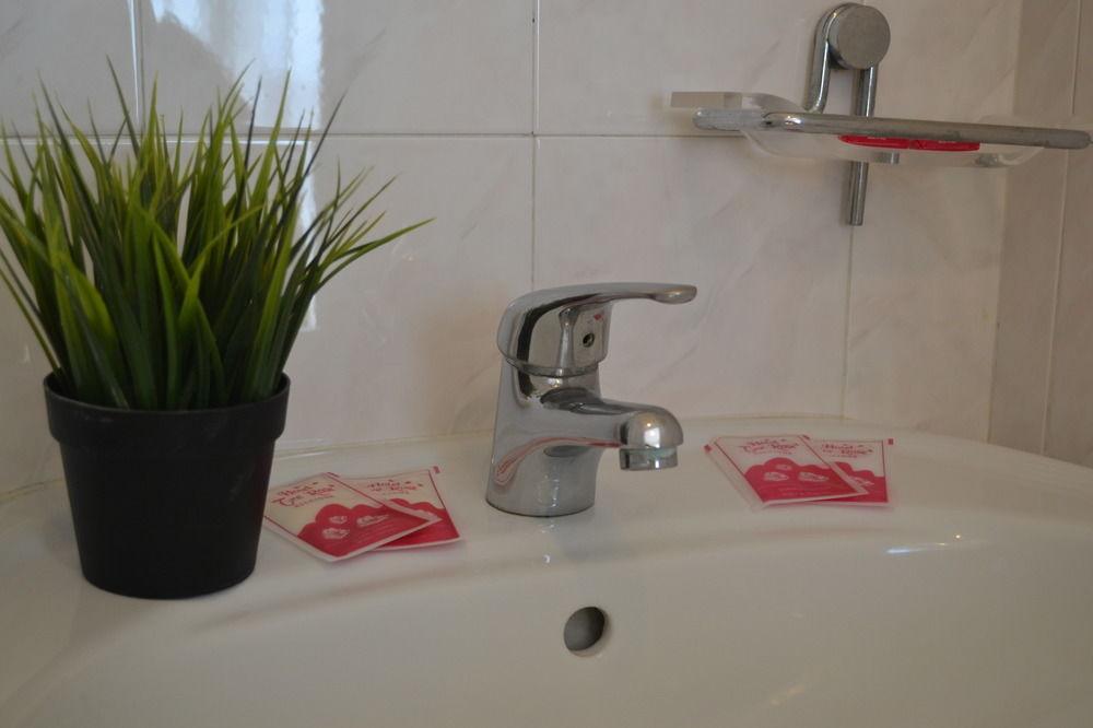 Hotel Tre Rose Riccione Dış mekan fotoğraf